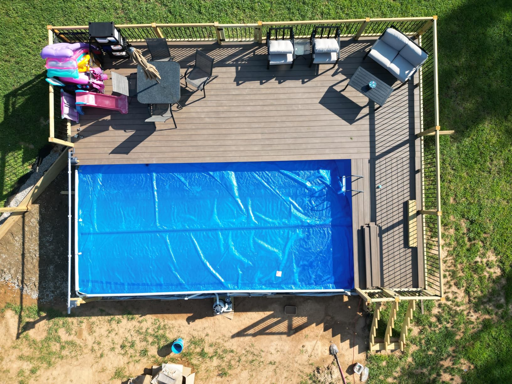 In The Swim 16' x 32' Premium Blue Rectangle Solar Pool Cover 12 Mil for Solar Heating Above Ground Pools and Inground Pools customer photo 2