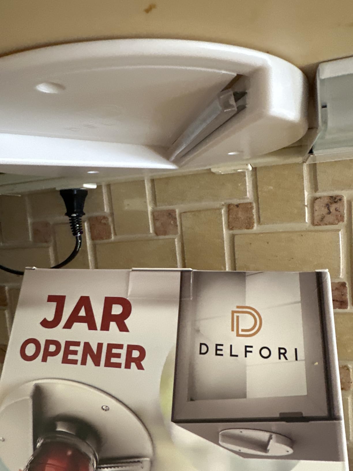 Under Cabinet Lid Jar Opener - for Weak Hands and Seniors with Arthritis - Heavy Duty, Allows to Easily Unscrew Any-Size Lid - Effortless Bottle & Can Opener for your Kitchen customer photo 1