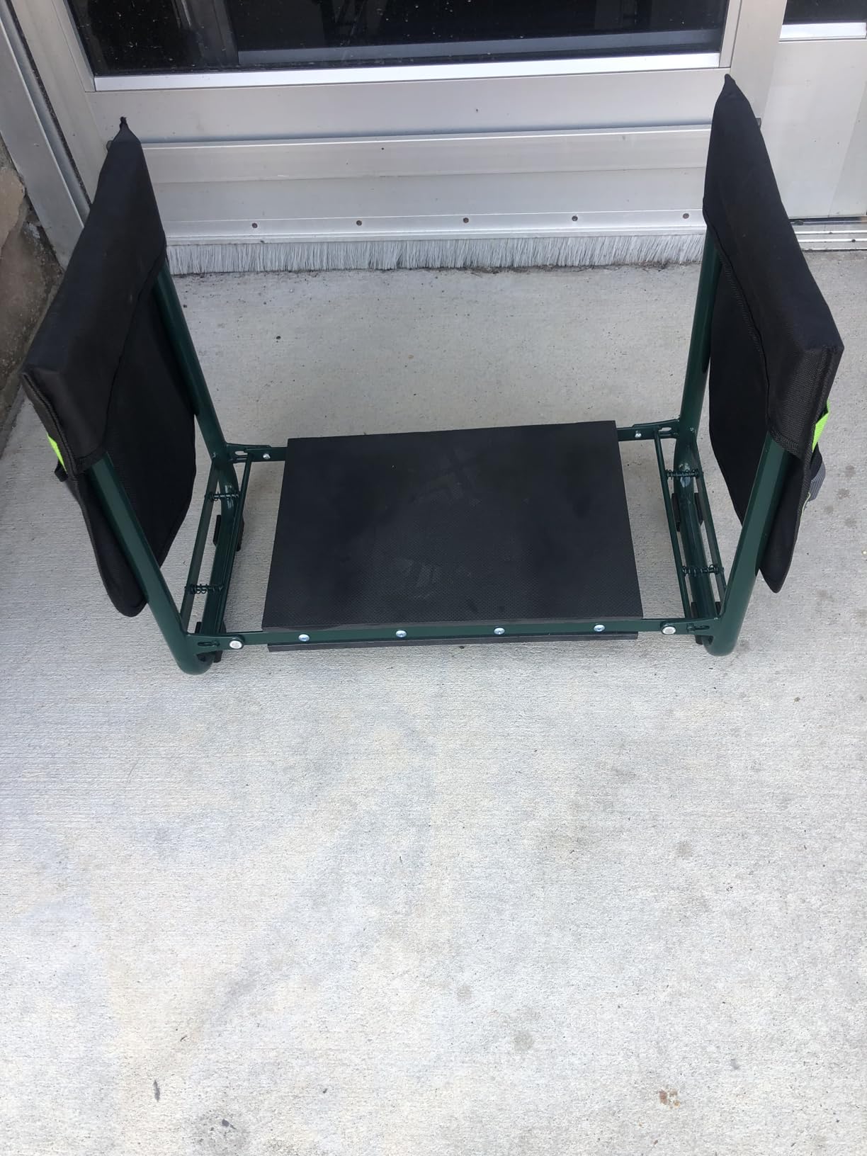 Garden Kneeler and Seat Heavy Duty, Upgraded Foldable Gardening Stool Widened to 10