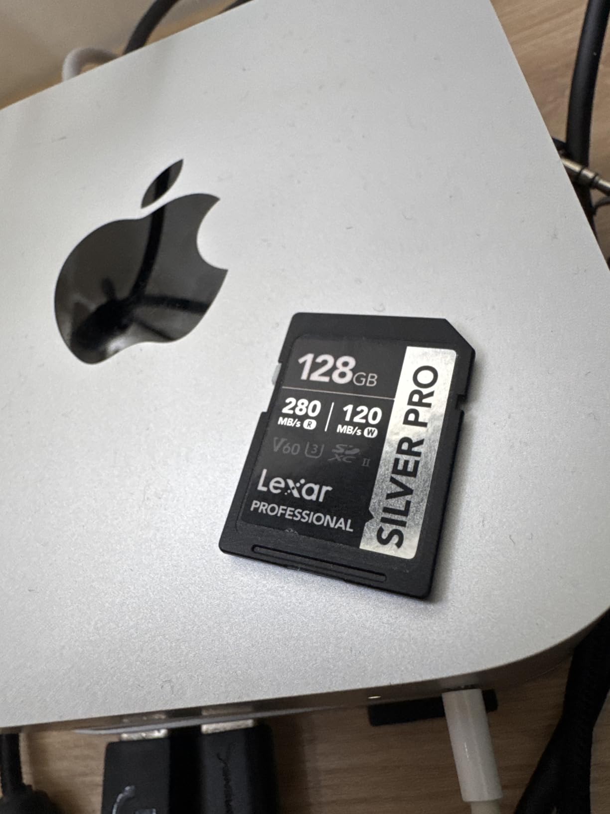 128GB (2-PK) Professional Silver PRO SD Card, UHS-II, C10, U3, V60, Full HD, 4K, up to 280MB/s Read customer photo 1