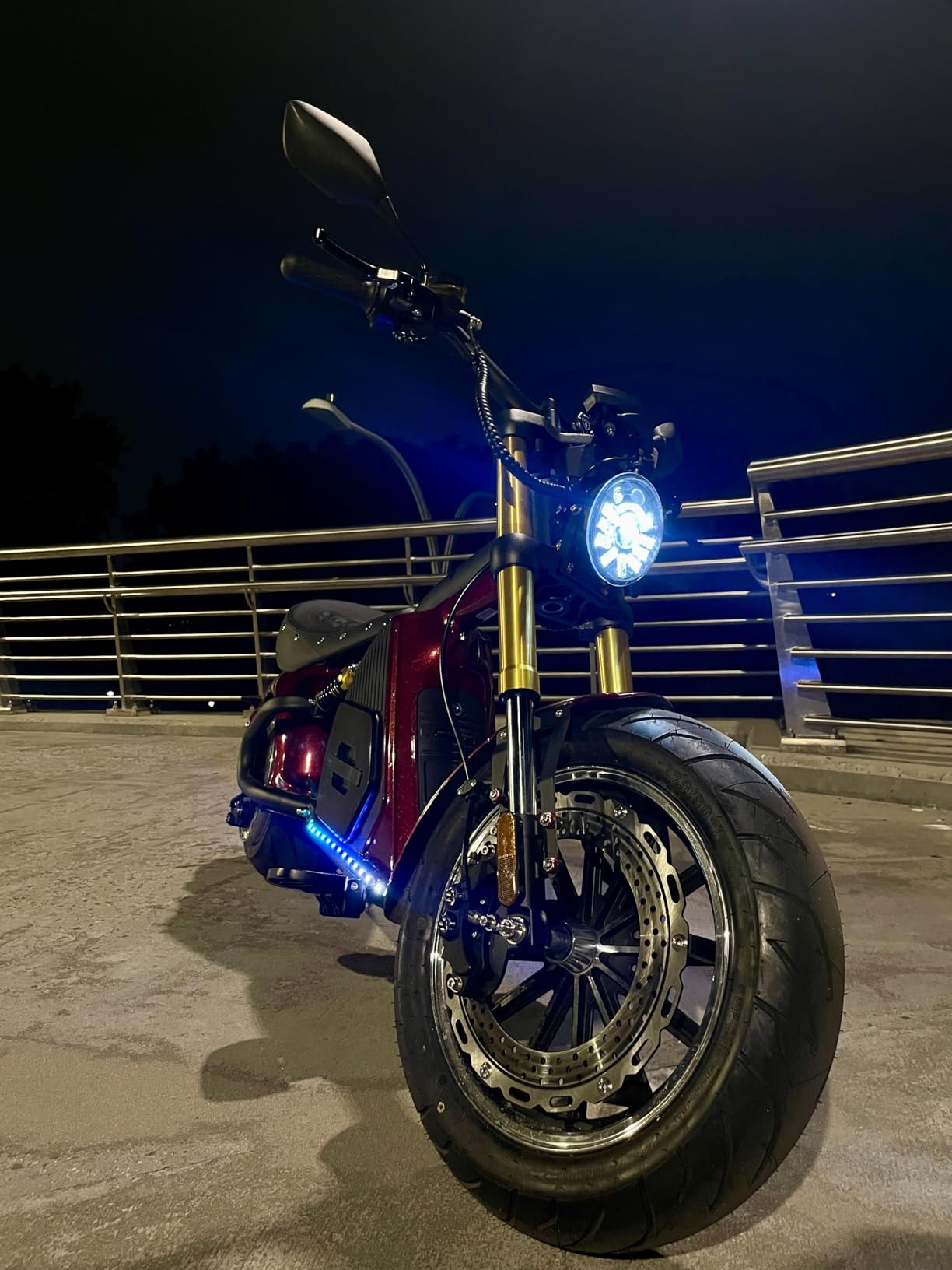 eAhora 4000W M8S Electric Motorcycle for Adults, 72V 35Ah Lithium Battery 87 Miles Long Range, Full Suspension Dual Hydraulic Brakes, IP6 Color LCD Display Street Legal High Speed Bike customer photo 1