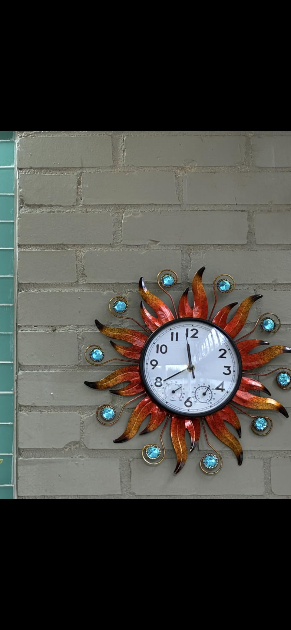 Sun Outdoor Clock with Thermometer and Hygrometer Combo, Silent No-Ticking Outdoor Wall Clock, Waterproof Quartz Clock for Patio, Living Room, Kitchen, Garden, 13 Inch customer photo 1
