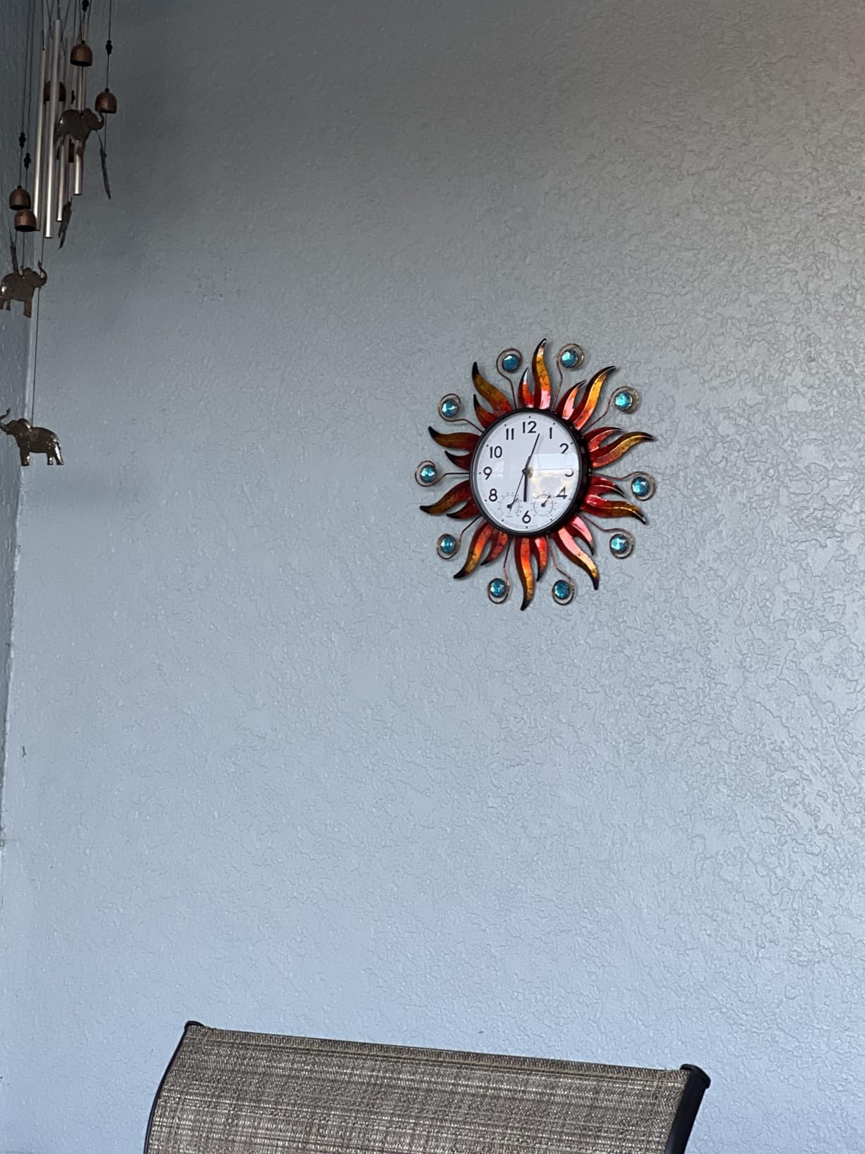 Sun Outdoor Clock with Thermometer and Hygrometer Combo, Silent No-Ticking Outdoor Wall Clock, Waterproof Quartz Clock for Patio, Living Room, Kitchen, Garden, 13 Inch customer photo 2