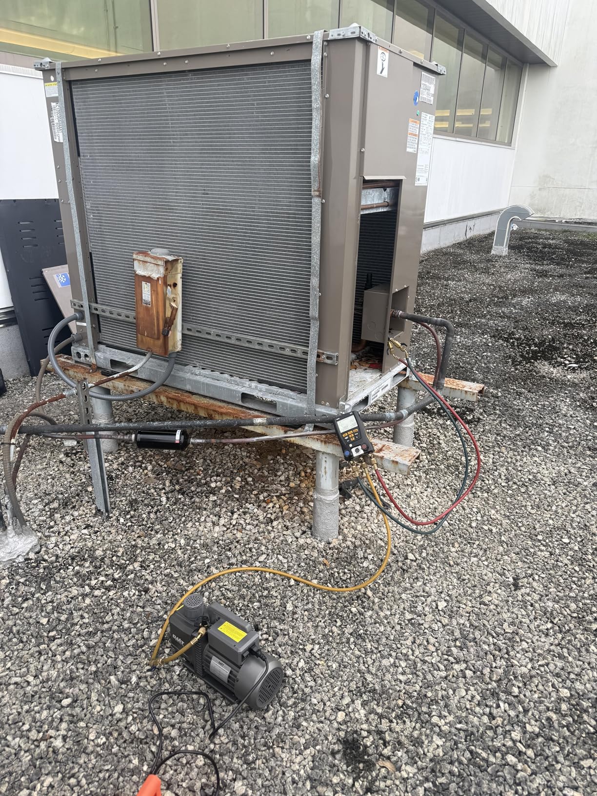 Orion Motor Tech 2 Stage Vacuum Pump, 9 cfm 3/4 hp HVAC Rotary Vane Vacuum Pump with 1.5 Micron Ultimate Vacuum, Two Stage AC Vacuum Pump for R12 R22 R134a R1234yf R410a customer photo 1