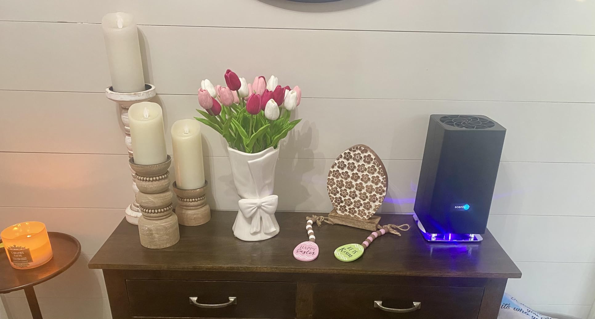 Relexome White Ceramic Bow Vase Unique Cute Decorative Bouquet Flower Vases 9.64 in Mother's Day Spring Decor Vase customer photo 2