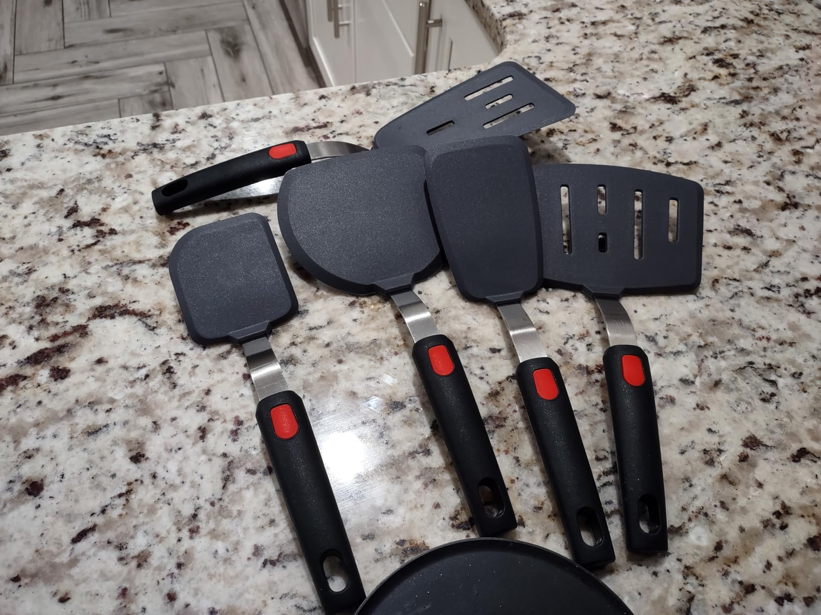 Silicone Spatula Set Turner, 5-Pack Spatulas for Nonstick Cookware, 600°F Heat Resistant Kitchen Cooking Utensils Set for Egg, Pancake Fish Sticky Baking Dishwasher Safe customer photo 2