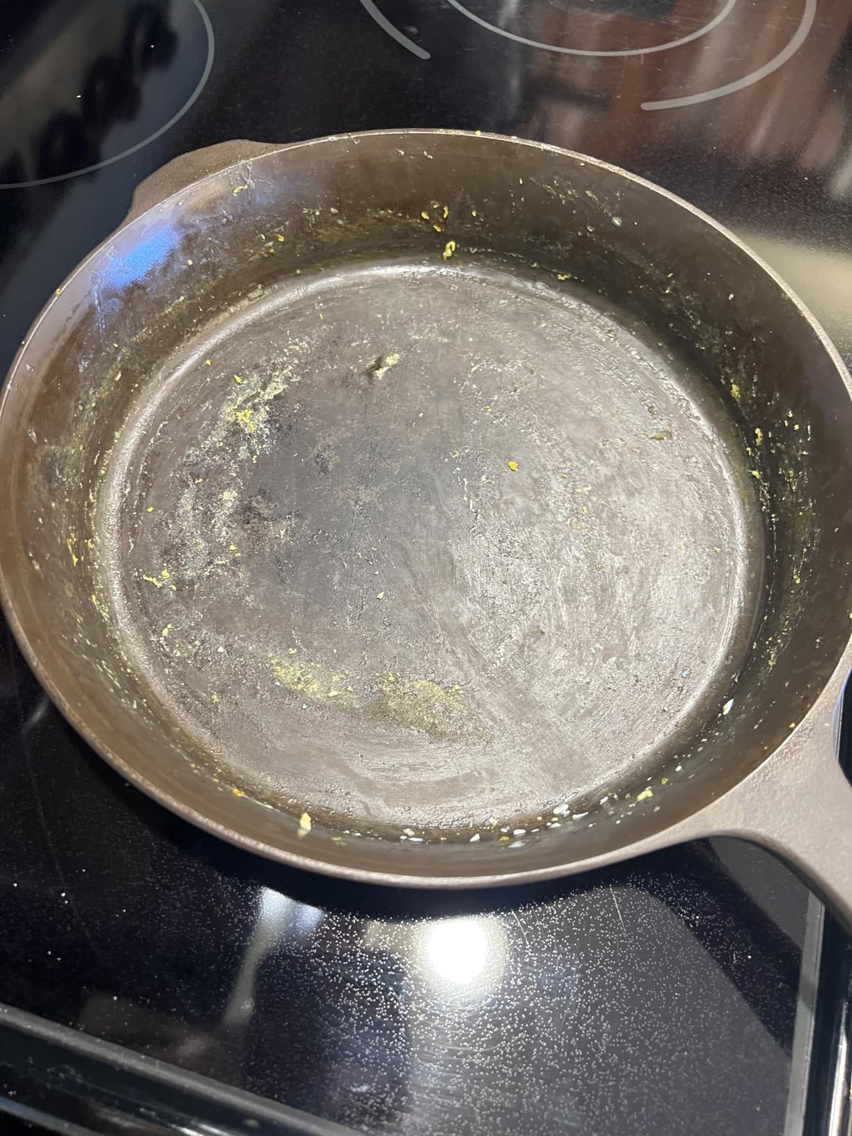 Field Company No.10 Cast Iron Skillet - 11.63-Inch Pre-Seasoned Large Frying Pan, Lighter & Easy to Handle, Smooth, Made in USA customer photo 2
