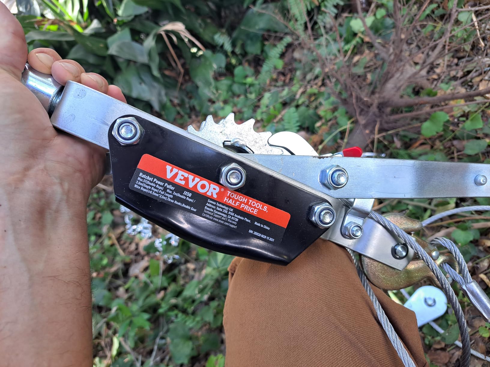VEVOR Come Along Winch, 5 Ton (11,023 lbs) Pulling Capacity, 11.5 ft Steel Cable, 3 Hooks, Heavy Duty Ratchet Power Puller Tool with Dual Gears customer photo 1