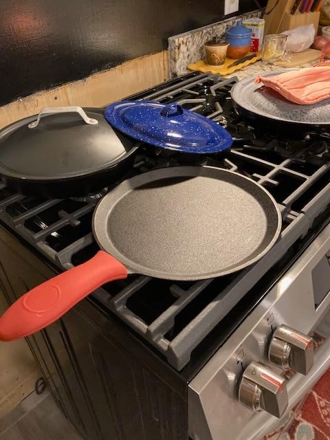 Uno Casa Cast Iron Comal Pan 11.5 Inch Skillet for Roti Tawa Dosa Pan customer photo 1