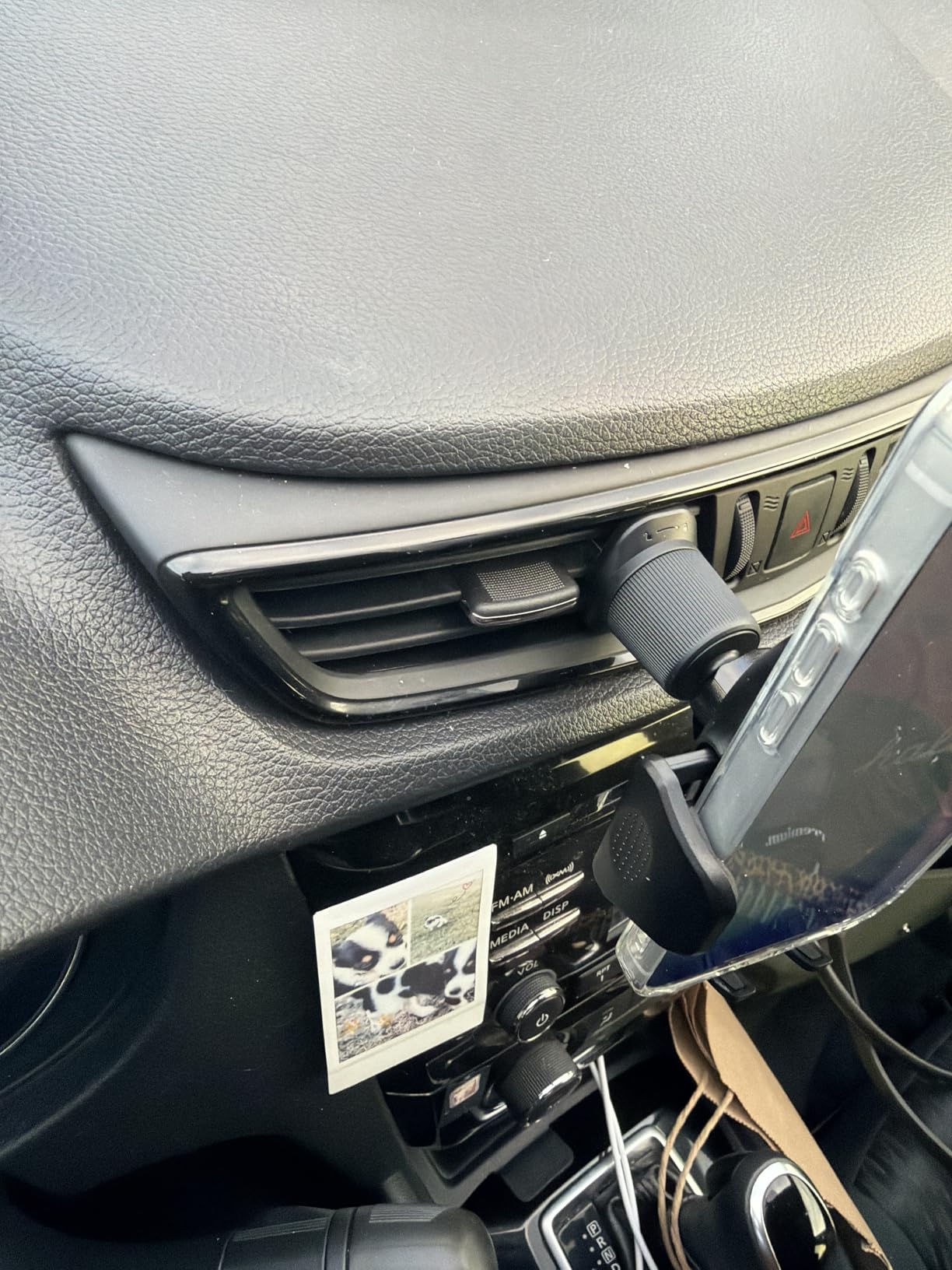 Miracase Phone Holders for Your Car with Metal Hook Clip, Air Vent Cell Phone Stand Car Mount, Universal Automobile Cradle for Garmin GPS Fit iPhone Android and All Smartphones, Dark Black customer photo 1