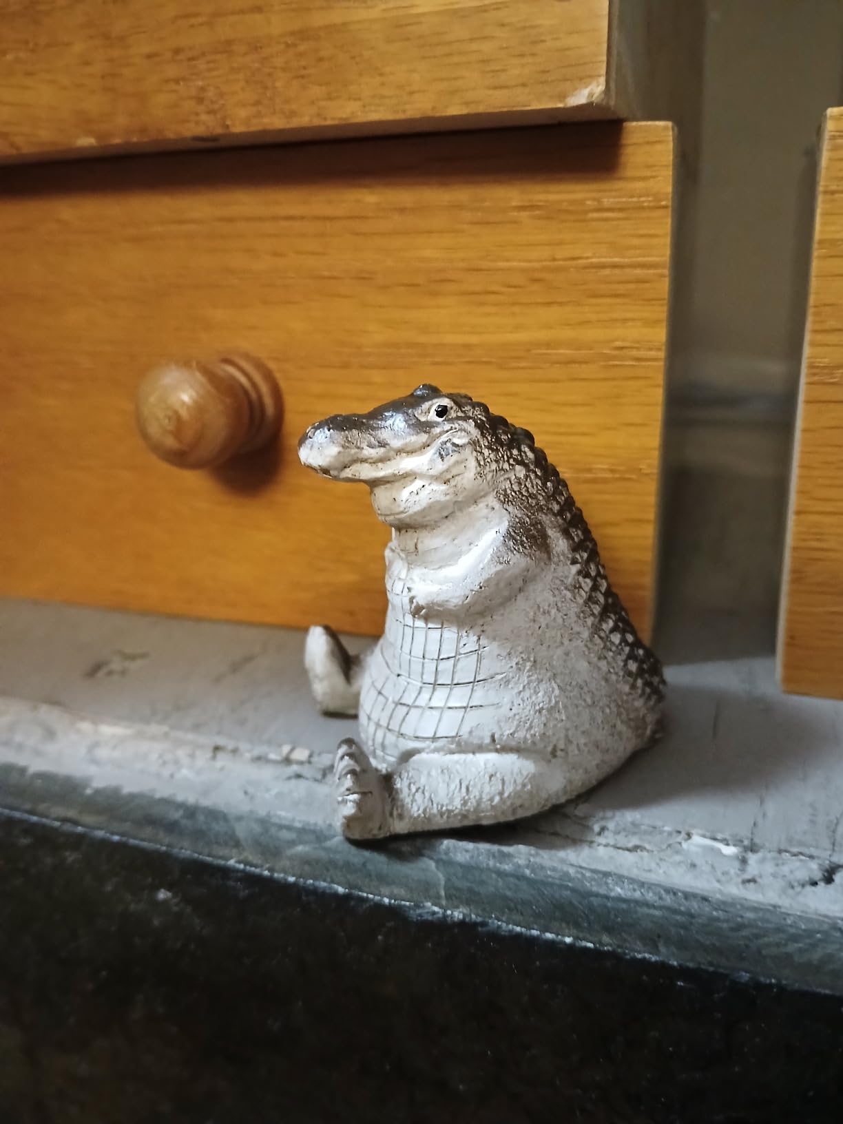 Handmade Crocodile Figurine, Alligator Statue Tea Ceremony Desk Pet, Animal Ornament Gifts for Tea Lovers, Christmas Party Favors customer photo 2