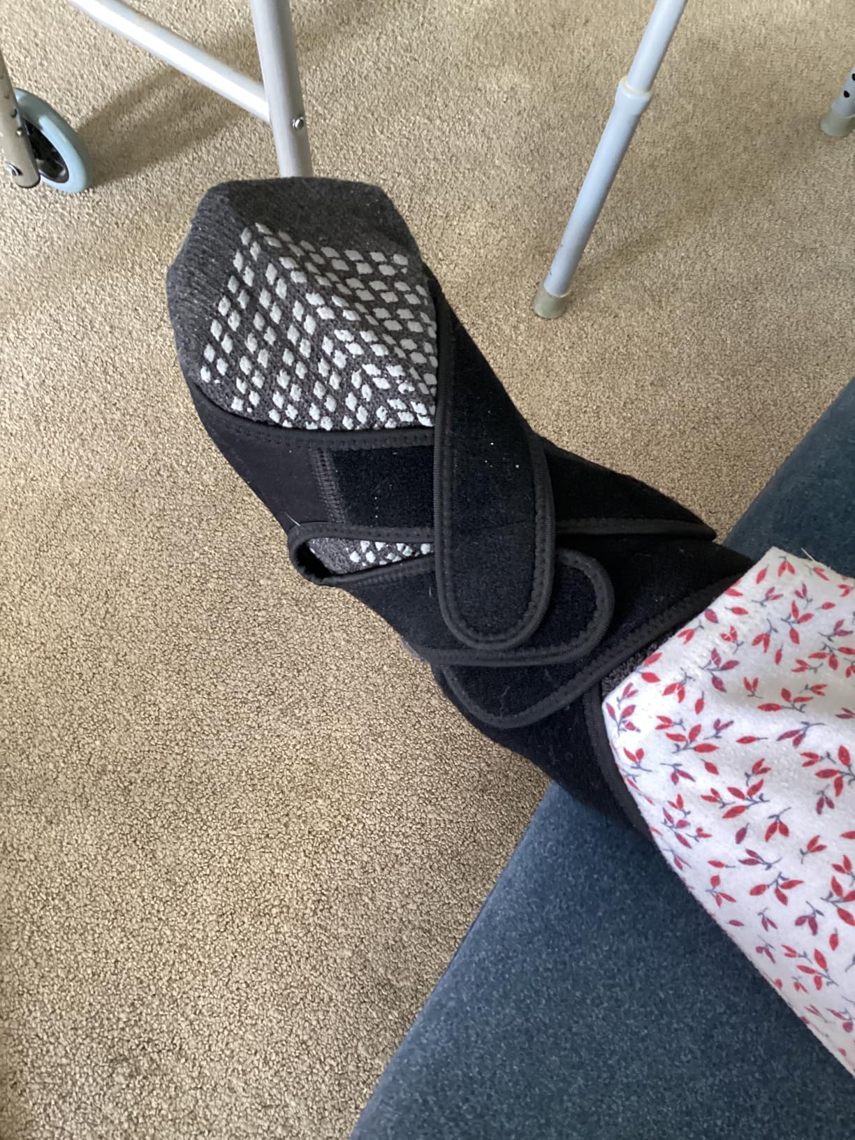 Omeer Left Foot AFO Foot Drop Brace For Walking With Shoes, Socks, Or Barefoot Provides Foot Drop Support For Men Or Women And Also Provides Plantar Fasciitis Relief customer photo 1