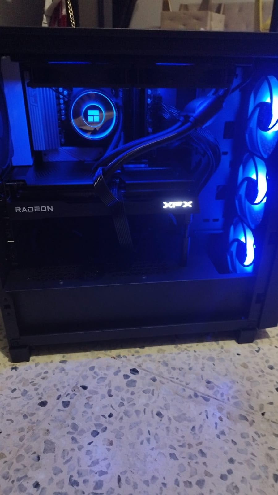 Thermaltake GF1 Fully Modular ATX 850W Power Supply - 80 Plus Gold - Ultra Quiet - Zero RPM, PS-TPD-0850FNFAGU-P customer photo 1