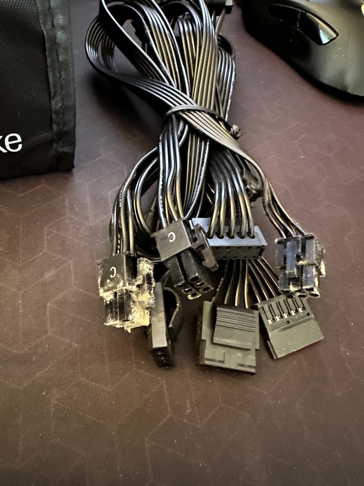 Thermaltake GF1 Fully Modular ATX 850W Power Supply - 80 Plus Gold - Ultra Quiet - Zero RPM, PS-TPD-0850FNFAGU-P customer photo 2