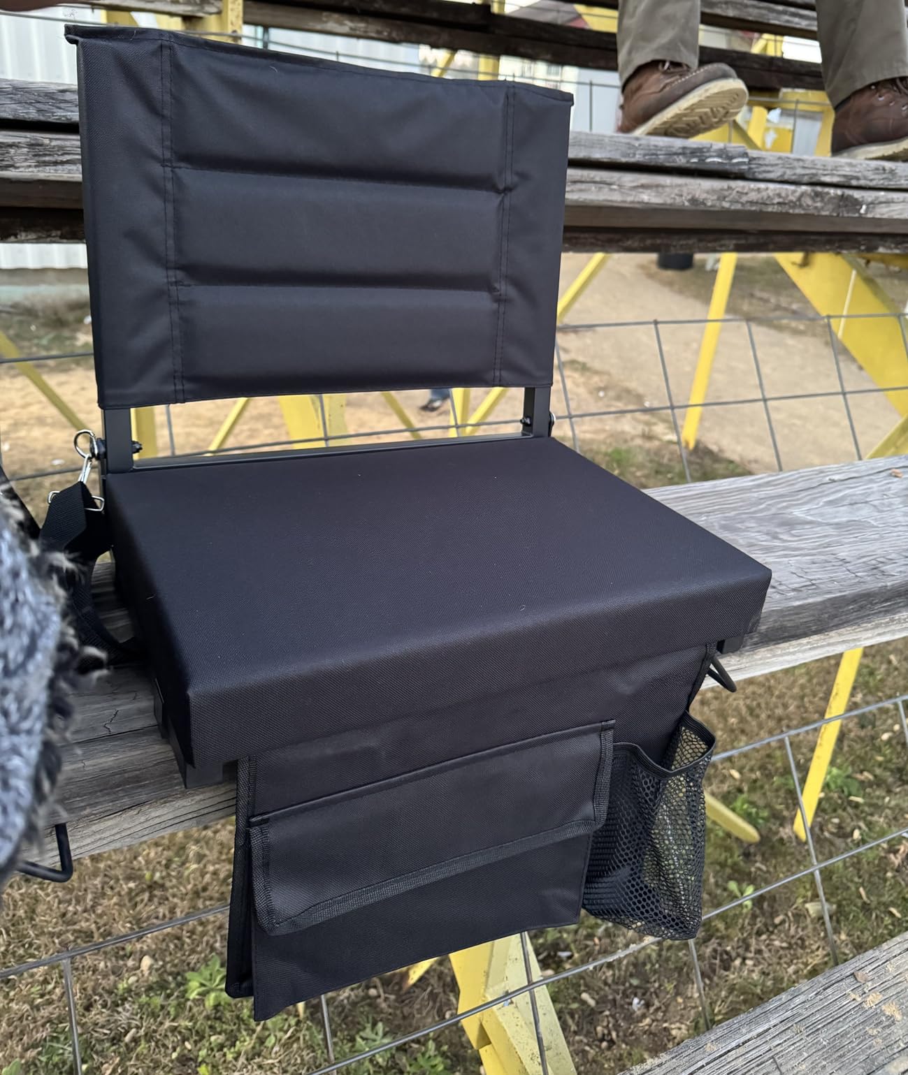 Stadium Seats for Bleachers with Back Support, Portable Bleacher Seats with Thick Padded Cushion and Shoulder Strap, Wide Stadium Seat Chair customer photo 2
