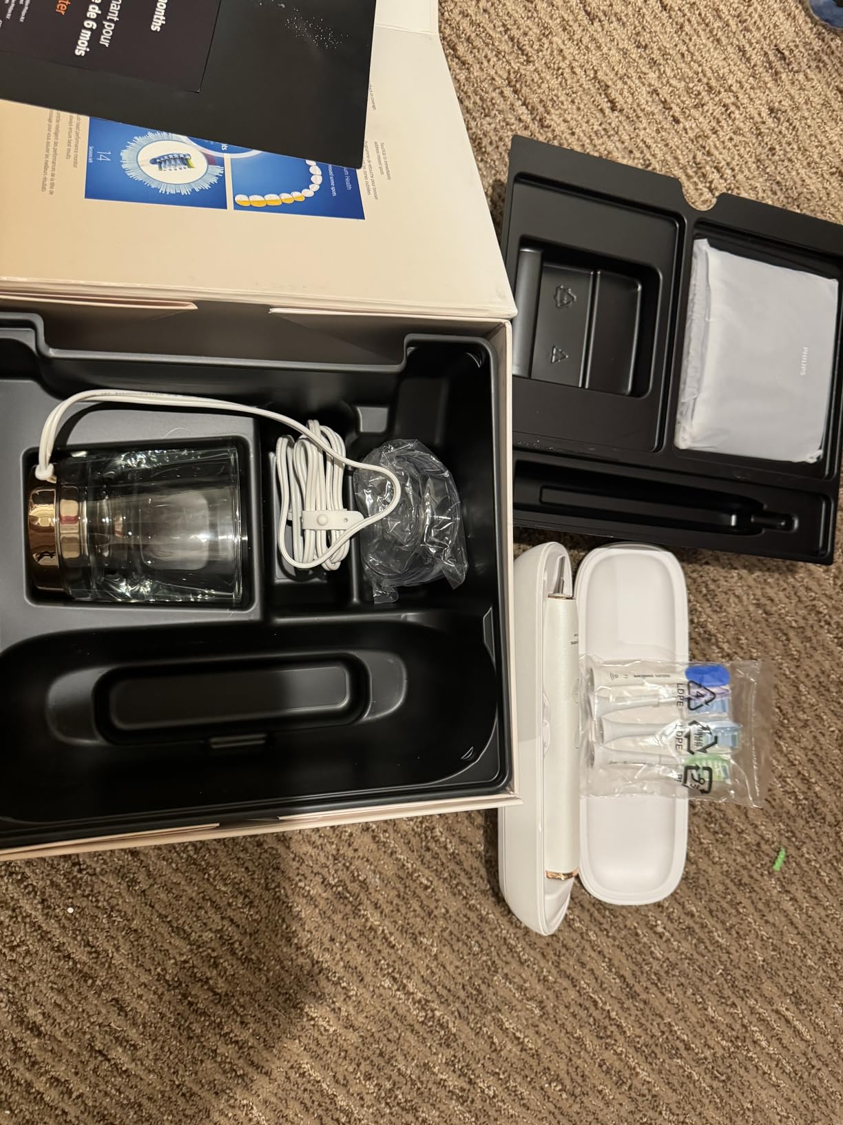 Philips Sonicare DiamondClean Smart 9750 Electric Toothbrush, Sonic Toothbrush with App, Pressure Sensor, Brush Head Detection, 5 Brushing Modes, 3 Intensity Levels, Lunar Blue, HX9954/74 customer photo 1