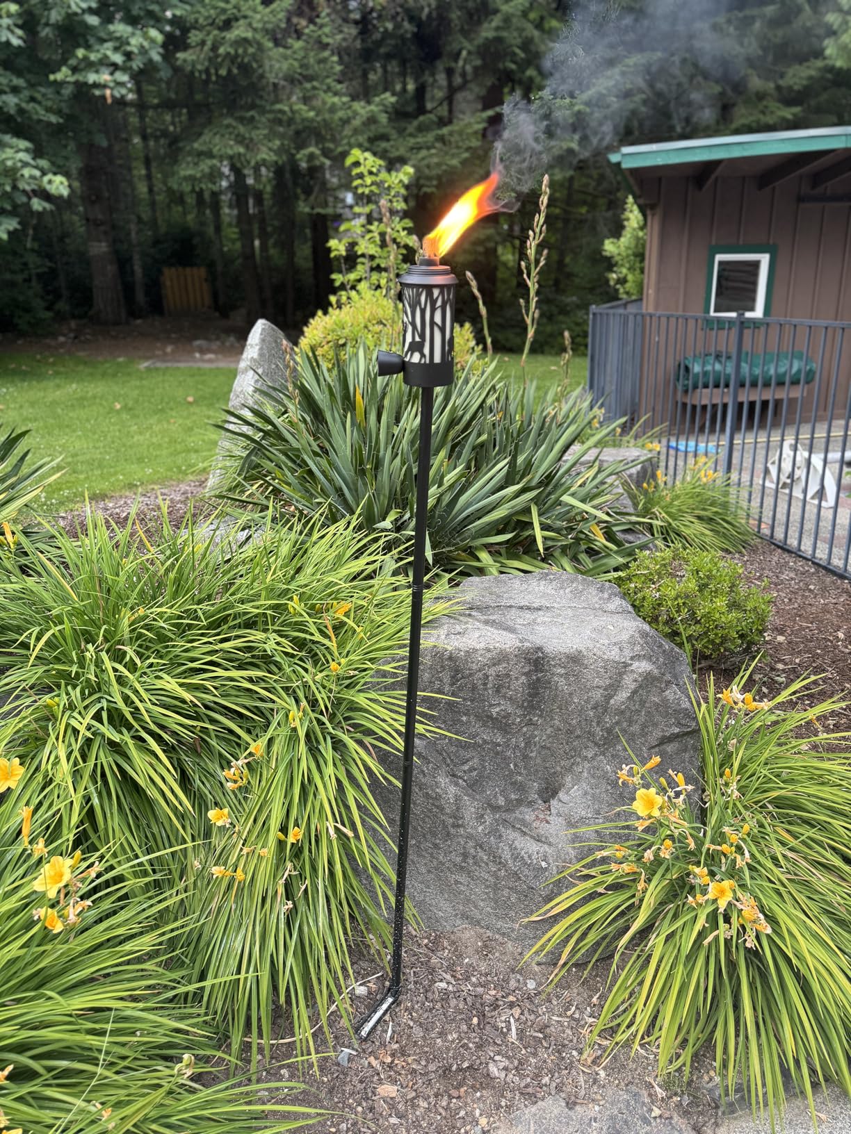 TIKI Brand Hunter Metal 64.5 Inch 2-Pack Torch, Patio, Backyard, and Lawn, Cabin Décor, Up North, Easy Installation, Outdoor Décor Torch, Black, 1123123 customer photo 1