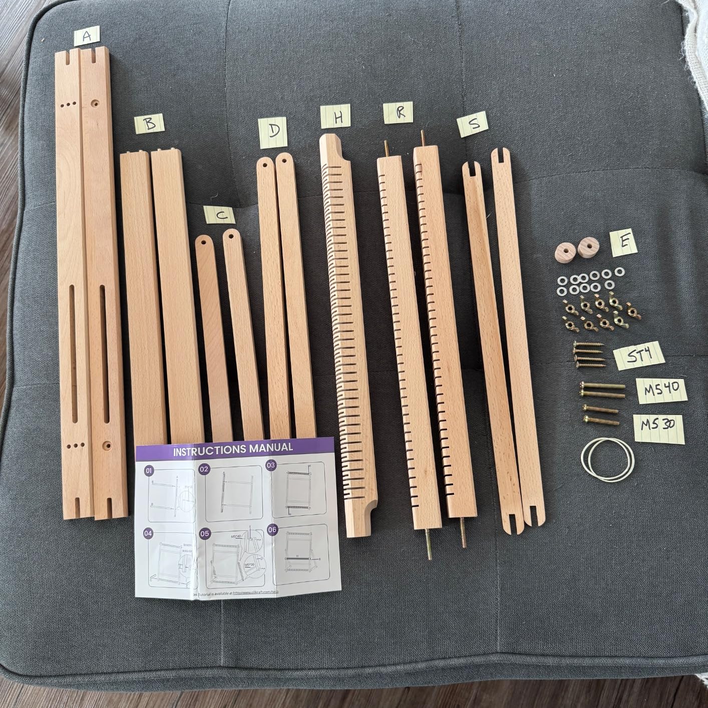Olikraft Wooden Weaving Loom with Adjustable Stand - Weaving Looms for Adults and Kids (Large) customer photo 1