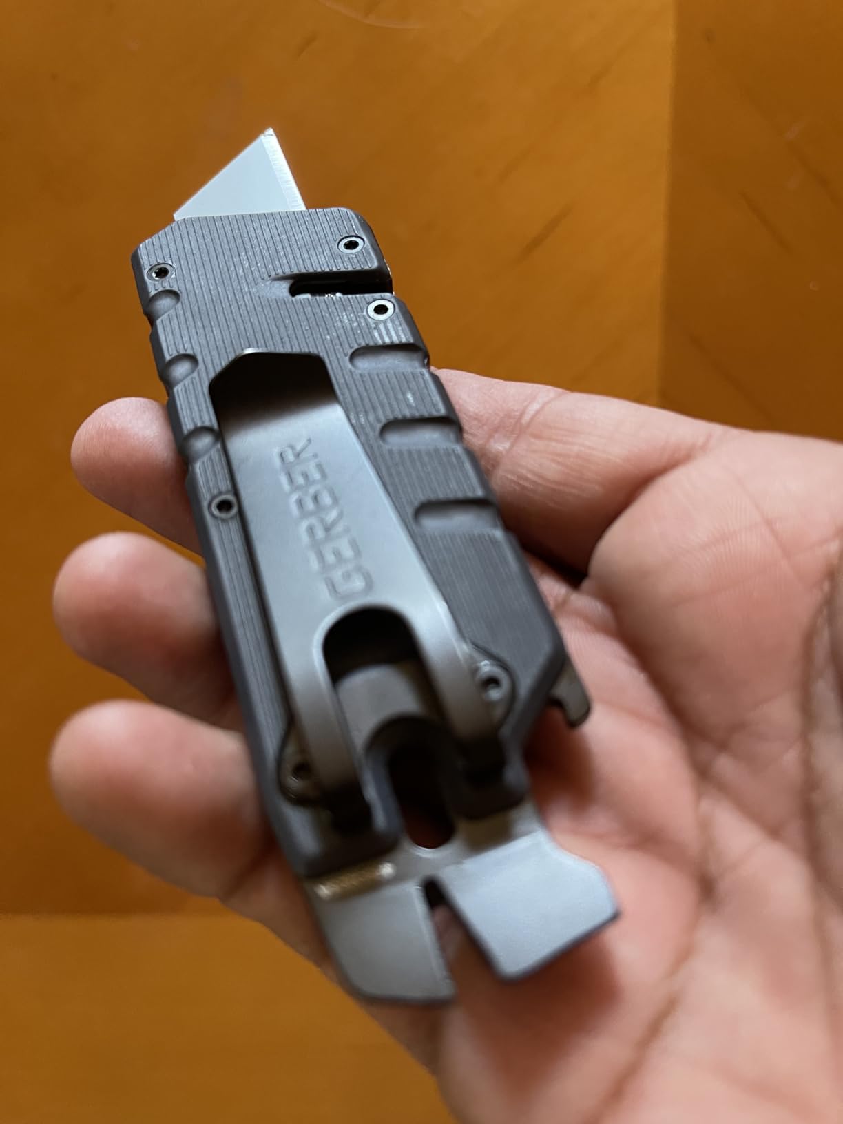 Gerber Gear Prybrid with Pocket Clip, Box Cutter Retractable Blade, Heavy Duty Utility Knife with Pry Bar, Bottle Opener, and Wire Stripper customer photo 1