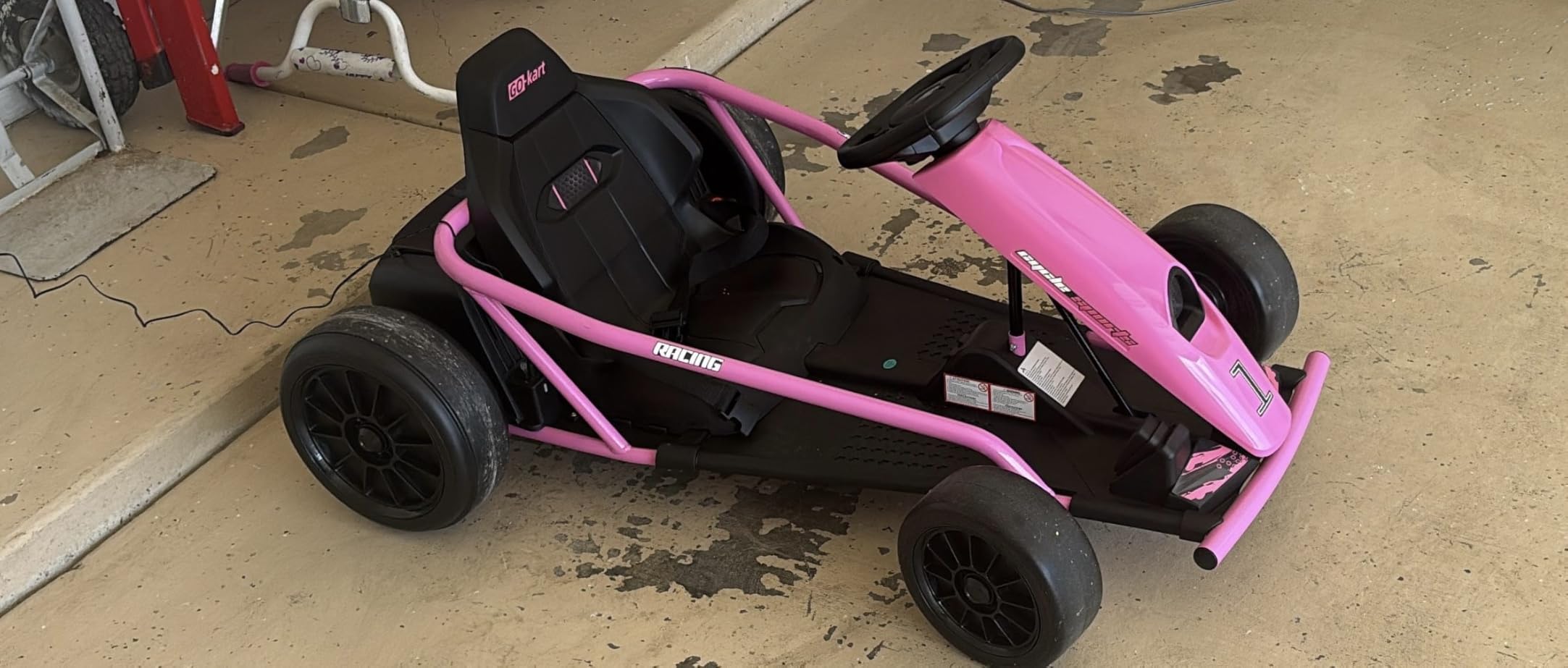 Aosom 24V 8.1 MPH Electric Go Kart, Drifting Car Battery Powered Ride on Toy customer photo 2