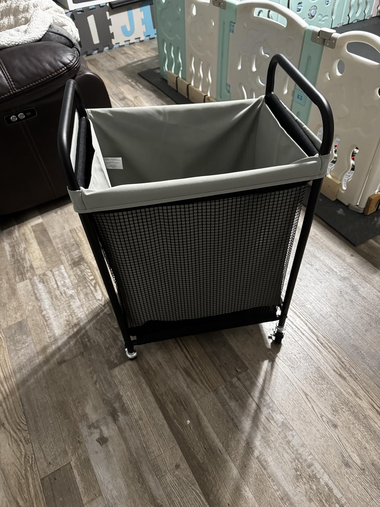 STO STO Laundry Hamper 2 Section, 100L Rolling Laundry Sorter Cart with Removable and Washable Liner Bag, Clothes Hamper with Wheels and Metal Handle for Laundry Room and Bedroom customer photo 1