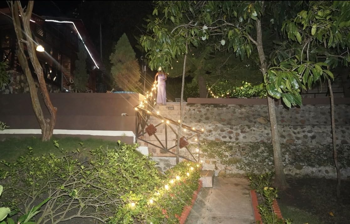 Tenmiro 200FT Outdoor String Lights, Ultra Long LED Patio Lights with Shatterproof High Brightness S11 Edison Bulbs, Outside Hanging Light Waterproof for Backyard Deck Porch Party Decor 2700K customer photo 1