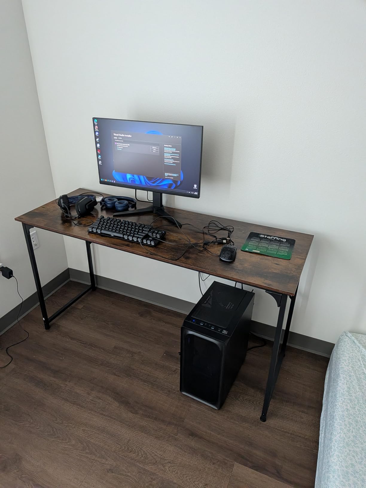 Huuger Computer Desk, 55 Inch Home Office Desk, Gaming Writing Work from Home Study Desk, Large Legroom, Sturdy Metal Frame, Modern Simple, Rustic Brown customer photo 1