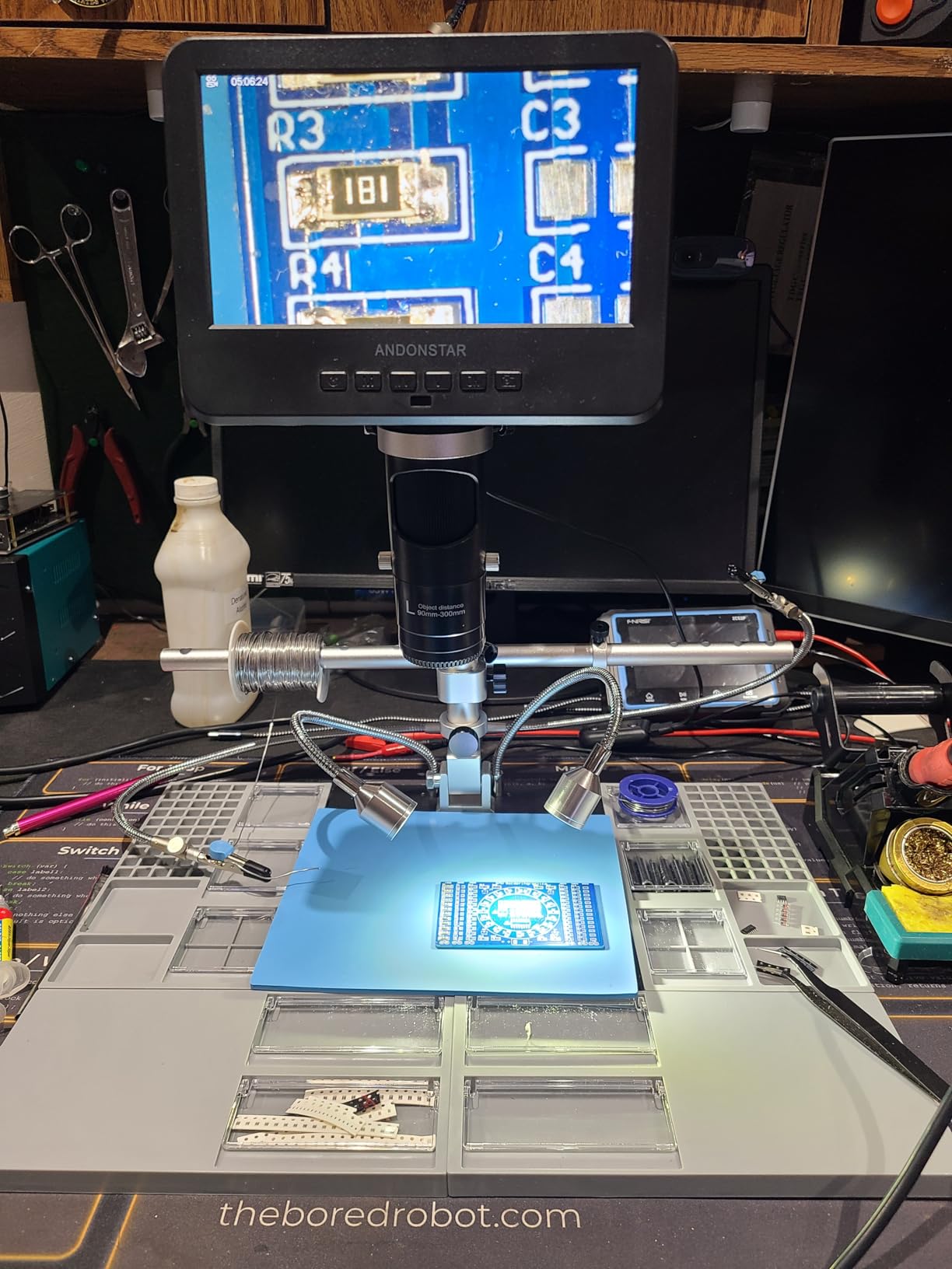 Andonstar AD249S-M Plus 10.1'' HDMI Soldering Digital Microscope for Electronics Repair, 2000x 3 Lens 2160P UHD Video Record, Soldering Microscope Station with Helping Hands, Slides, 32GB Card customer photo 1
