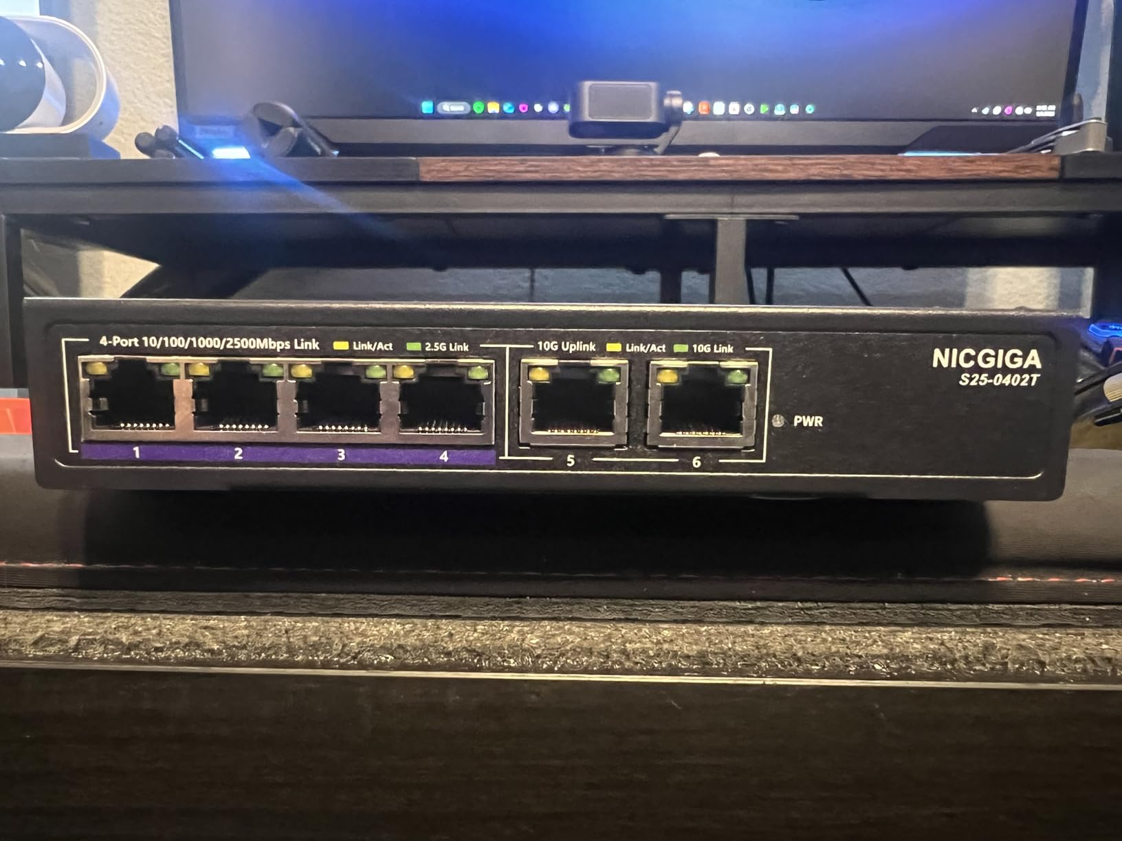 5 Port 10G Ethernet Switch Unmanaged,with 5X 10Gb Base-T RJ45 Ports, NICGIGA 10Gbps Network Switch Easy for 10G NAS,PC,WiFi7 Router,10G Adapter/NIC. Desktop or 19-inch Rack Mount, Plug and Play customer photo 1