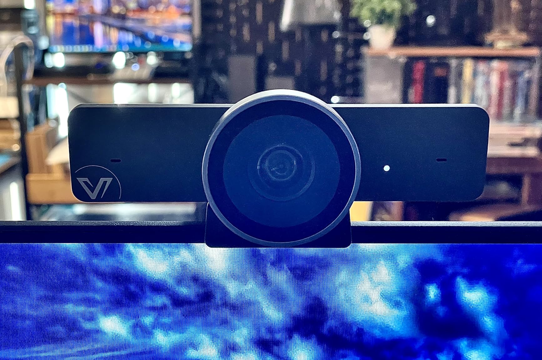 AV Access 4K Conference Room Camera - 1/1.8-inch CMOS, Gesture Control, Auto Framing, Presenter Tracking, Individuals Gallery, Dual Noise-Canceling Mics, Privacy Cover, 120 Degree FOV, ePTZ 5X Zoom Webcam customer photo 1
