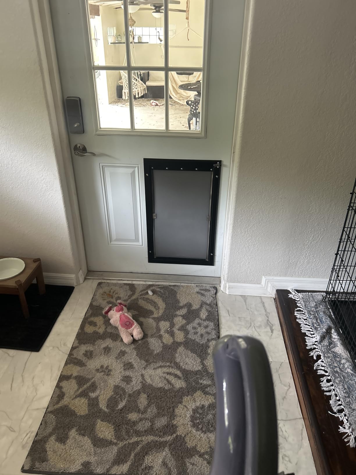 [Petoasis] 3-Flaps Heavy-Duty Dog Door, Rust Proof Aluminum Alloy Frame, Extreme Weather Dog Door Can Block Wind, Snow, and Rainwater Intrusion (Silvery White, Large for Door) customer photo 1