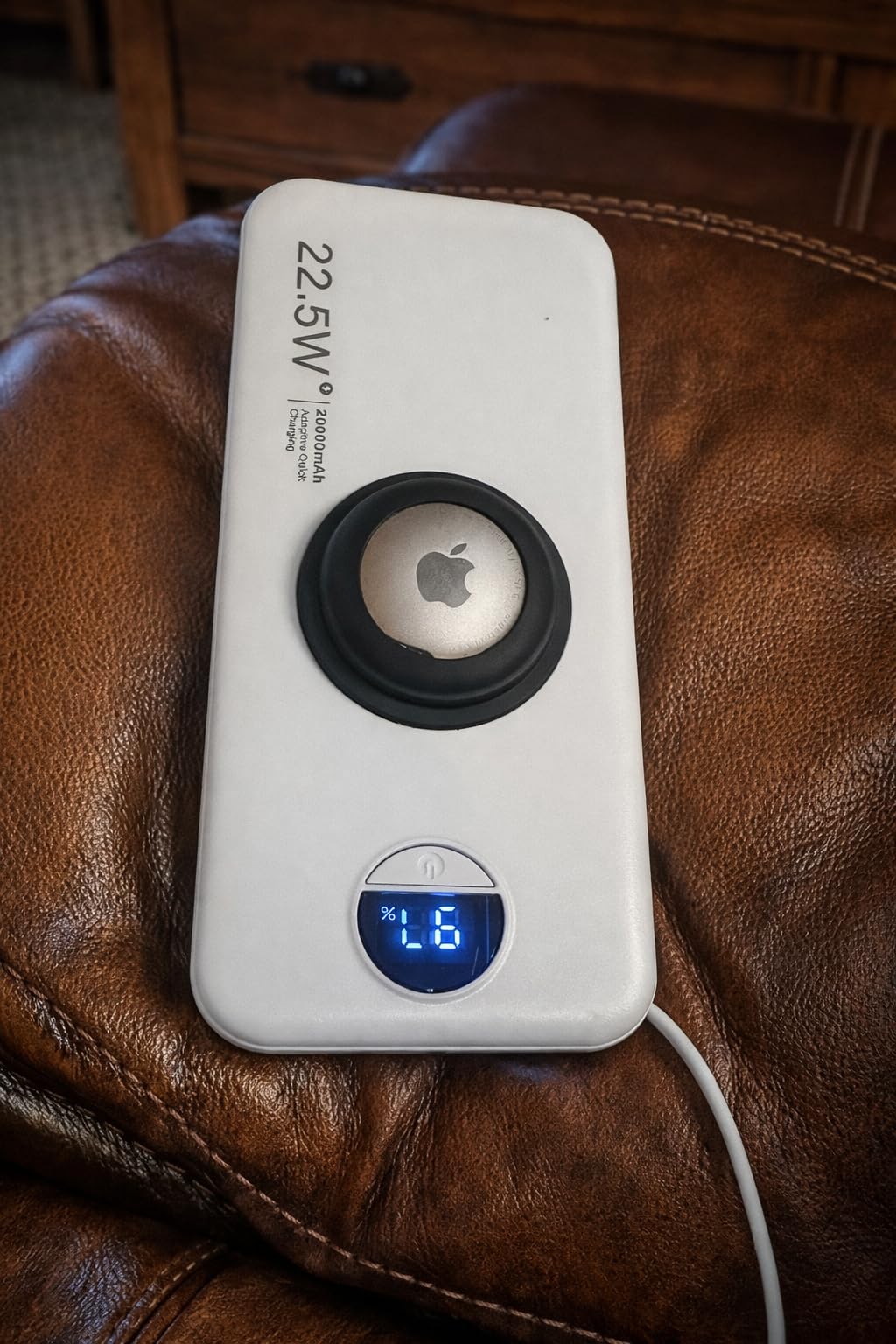Apple AirTag (1st Generation). Keep Track of and find Your Keys, Wallet, Luggage, Backpack, and More. Simple one-tap Set up with iPhone or iPad, Bluetooth customer photo 2