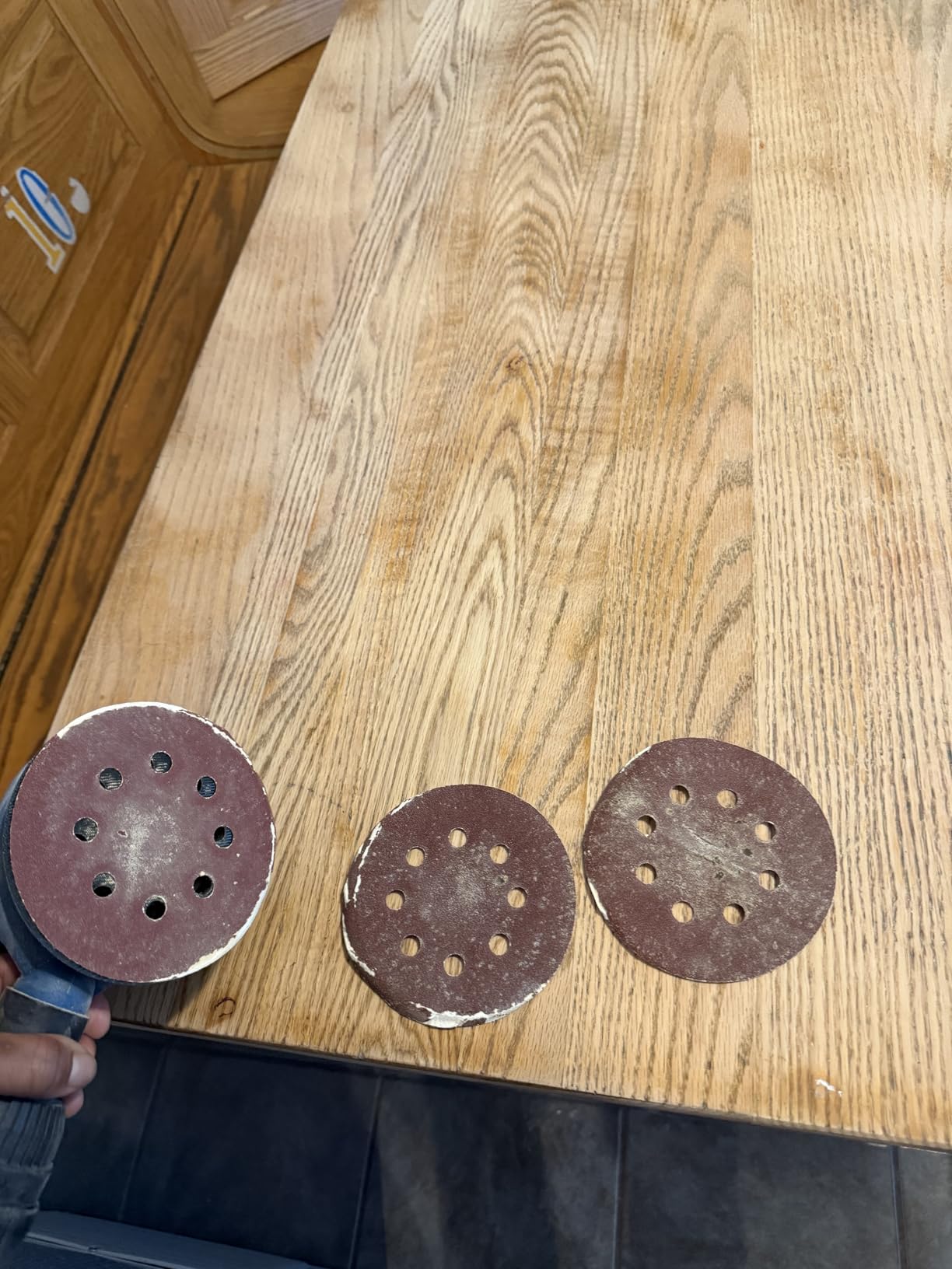 Dong Cheng 5-Inch Random Orbital Sander 3.2A 12800OPM Electric Palm Sander, 6 Variable Speeds with 20pcs Sandpaper customer photo 2