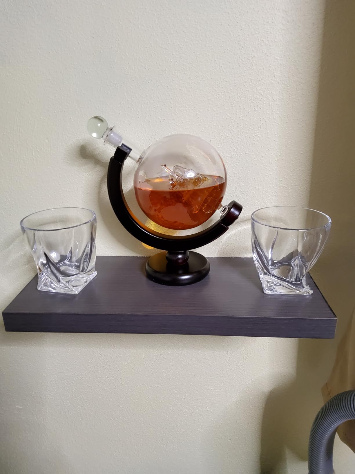 Whiskey Rocks Glass Set In Gift Box - Includes 2 Crystal Bourbon Glasses and 2 Big Ice Ball Molds - 11 Oz Old Fashioned Glasses for Scotch, Cocktails, Rum, Cognac, Vodka - Unique Gift for Men customer photo 1