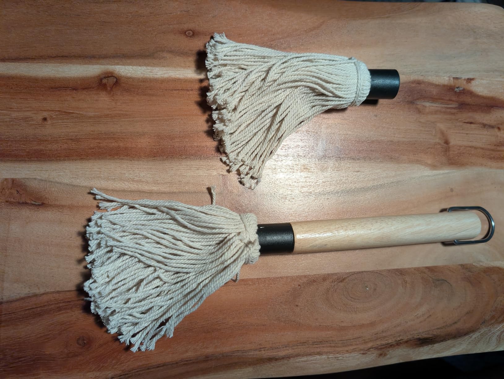 11.2 Inch BBQ Mop Brushes for Sauce, Grill Basting Mop Wooden Long Handle BBQ Mop with 1 Extra Replacement Heads for BBQ Grilling Smoking Steak customer photo 2