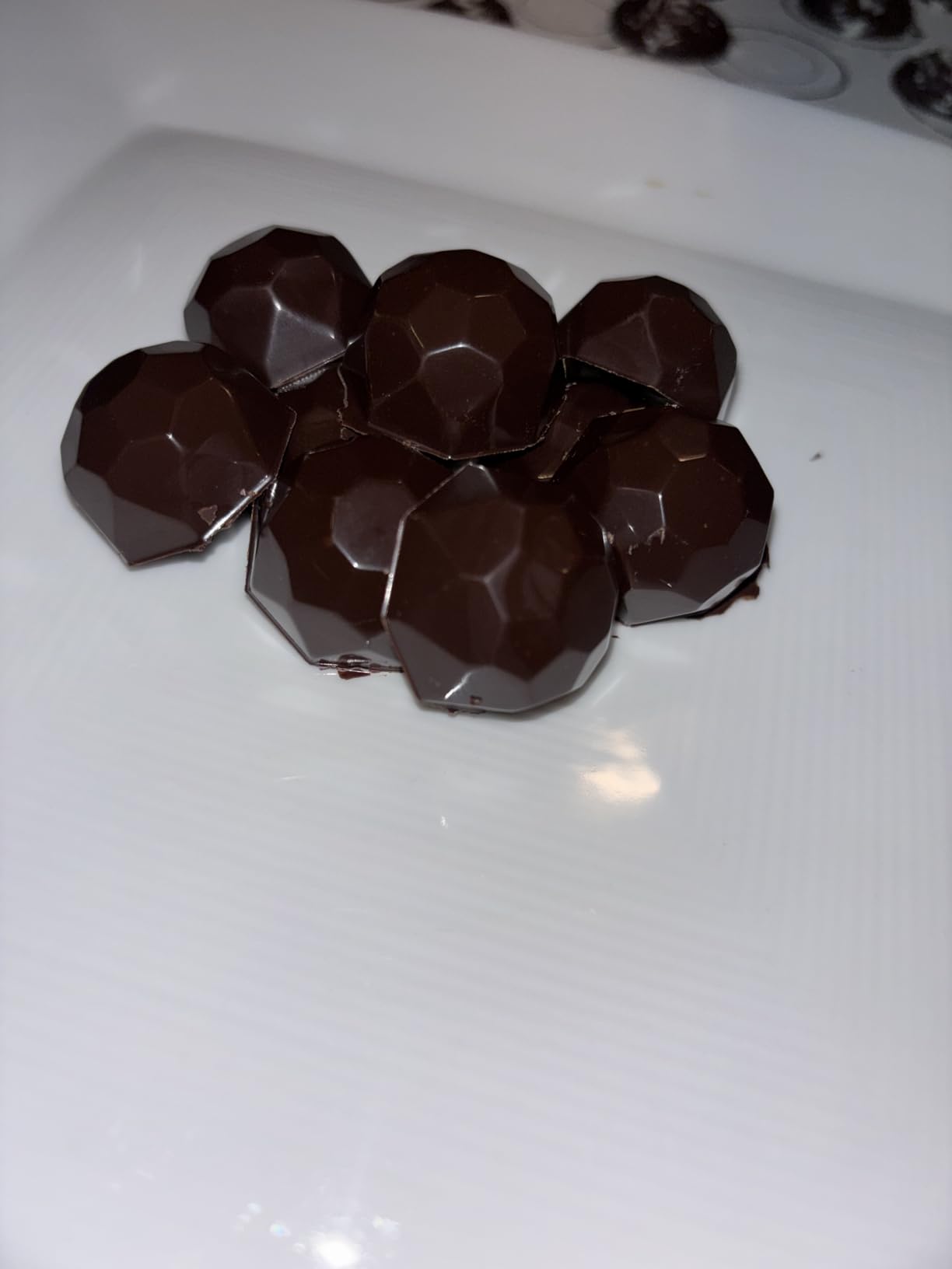 Polycarbonate Chocolate Mold 21 Cavities Diamond Shape Truffle Molds Easy Release & Clean Clear Candy Making Tray for Chocolates, Sweets, Jelly, Candies, Pralines (Diamond) customer photo 1