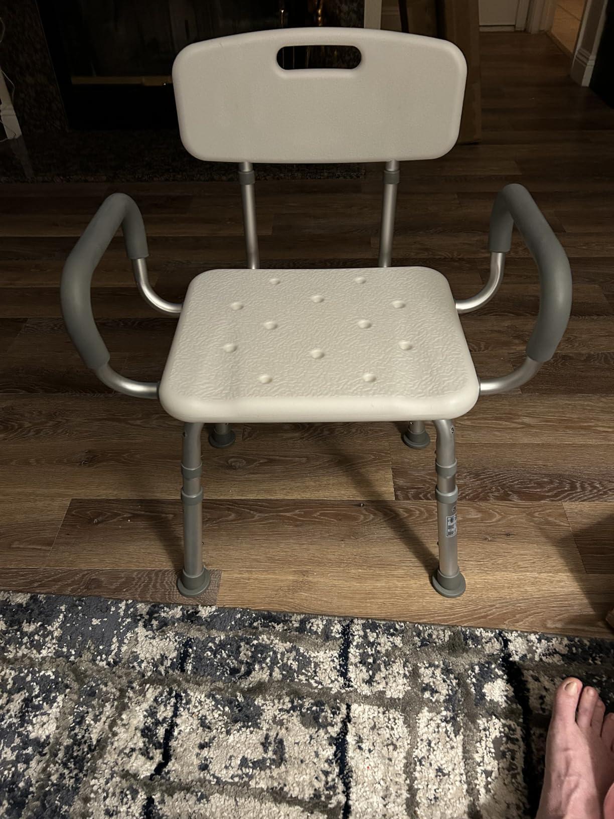 HOMLAND Shower Chair for Inside Shower with Arms and Back, 500 lbs Heavy Duty Shower Seat for Bathtub, Height Adjustable Safety Bath Seat for Elderly, Adults, Handicap and Disabled, White customer photo 1