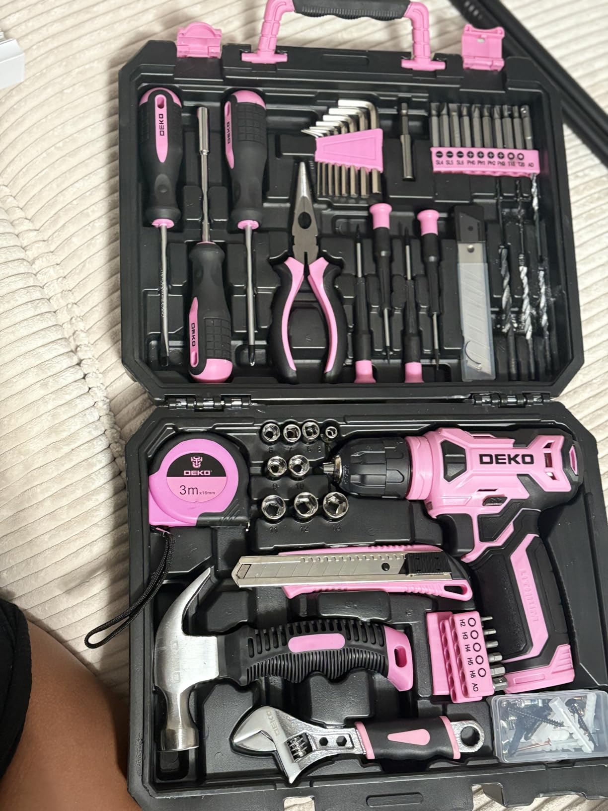 DEKOPRO Tool Set: Tool Kit with 8V Cordless Drill, Tool Box with Drill, Hand Drill Set for Men & Women, Home Tool Kits for House Repair, Handyman, DIY 126 Piece customer photo 1