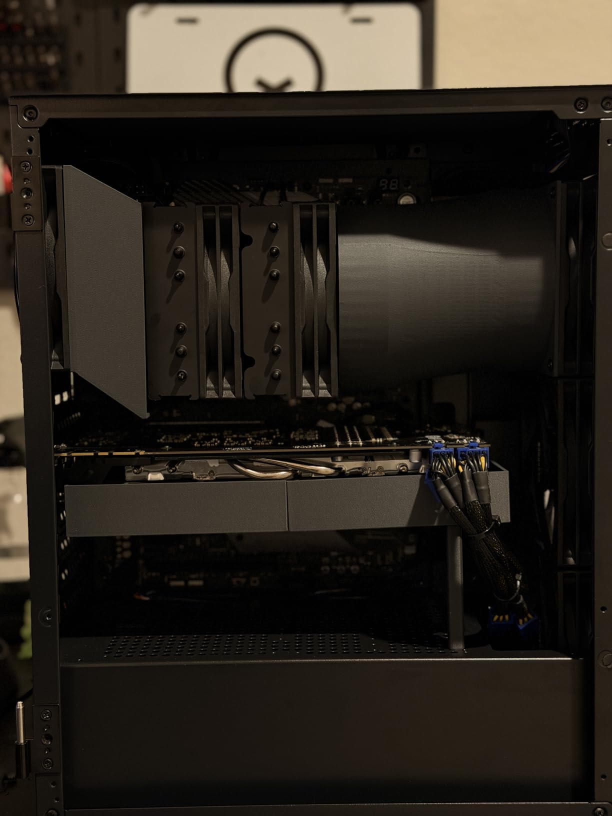 DARKROCK EC2 Black ATX Mid Tower PC Case, Type-C Ready, Supports 50 Series Graphics Cards, Tempered Glass Side Panel, up to 8 x 120mm Cooling Fans & 1 x 360mm Radiator, 1 x Pre-Installed Fan customer photo 1