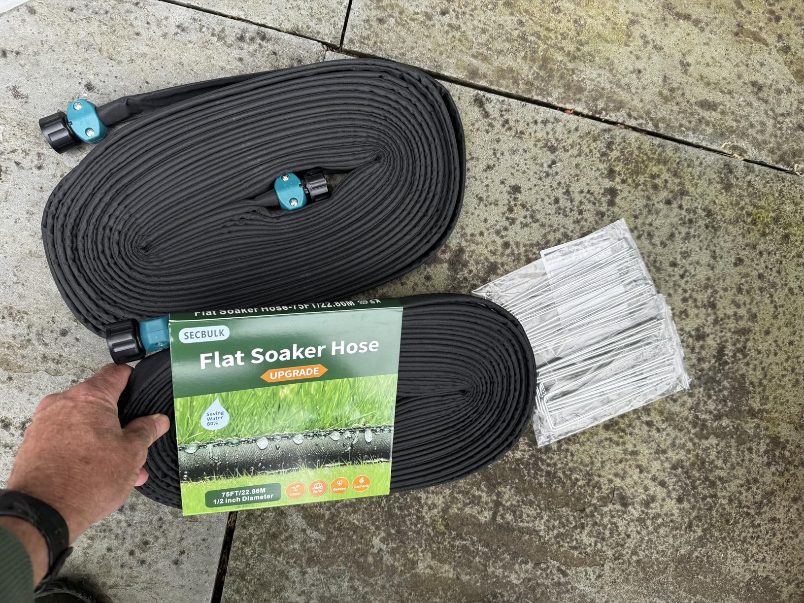2026 Flat Soaker Hose 100 ft with Stakes for Garden, 50ft x 2 Linkable Drip Hose DIY Garden Irrigation System Saving 80% Water, Dual-layer Leak-free Design Water Hose with Holes customer photo 2