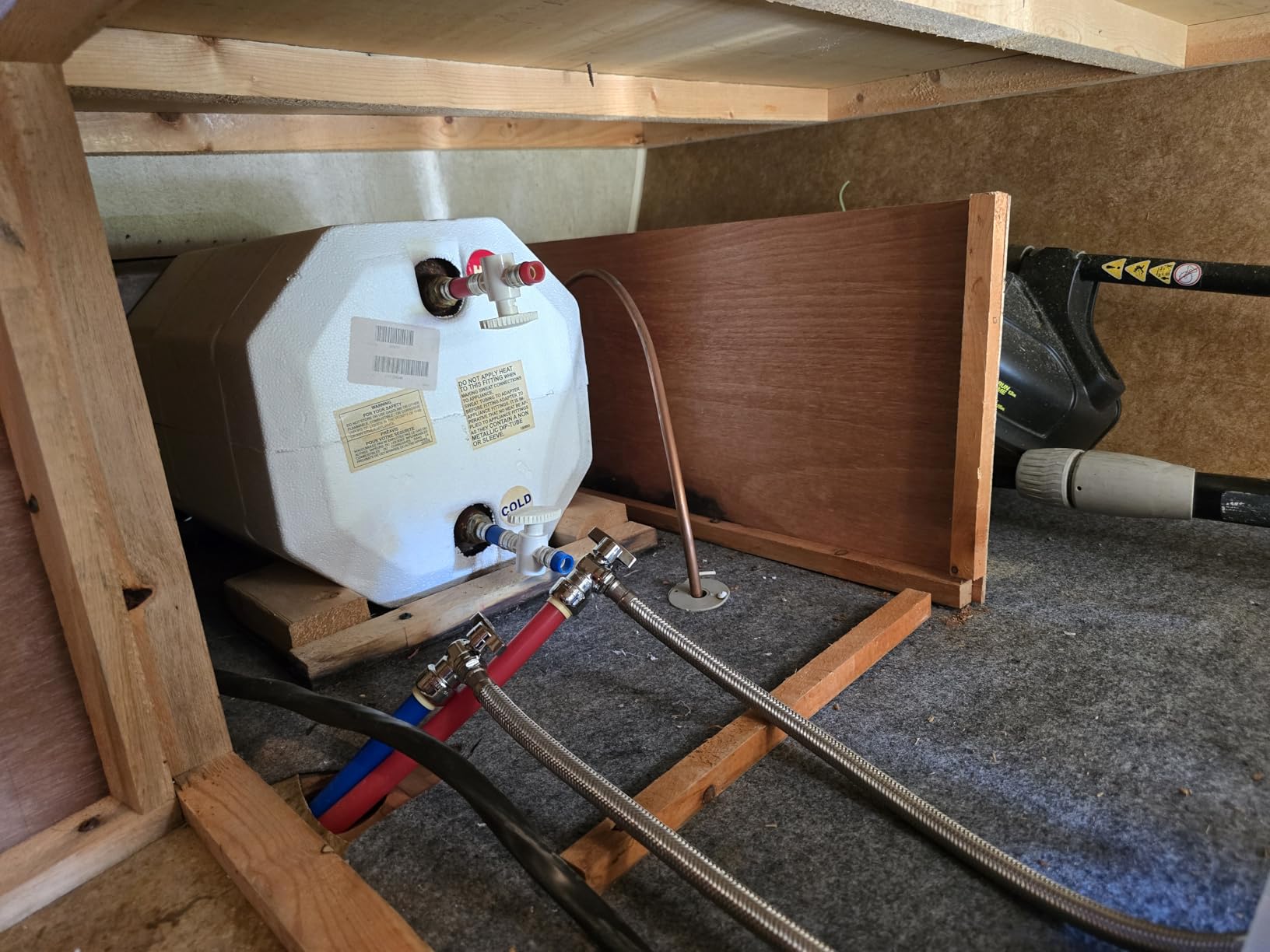 Tankless Hot Water Heater Electric, ECOTOUCH 8kW 240V Instant Water Heater Under Sink Point of Use Water Heaters on Demand with Self Modulating Technology ETL Certificated ECO80S White customer photo 1