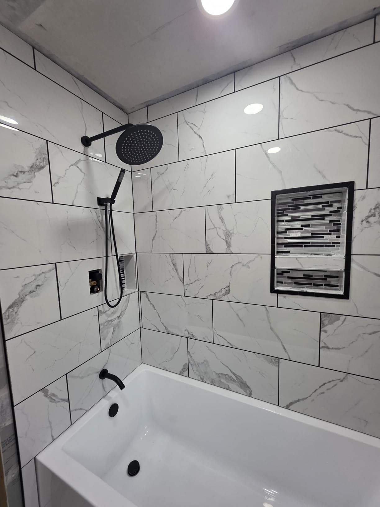 Gabrylly Thermostatic Shower System with Tub Spout, All Metal Bathtub Shower Faucets Set with Anti Scald Shower Valve, High Pressure 10