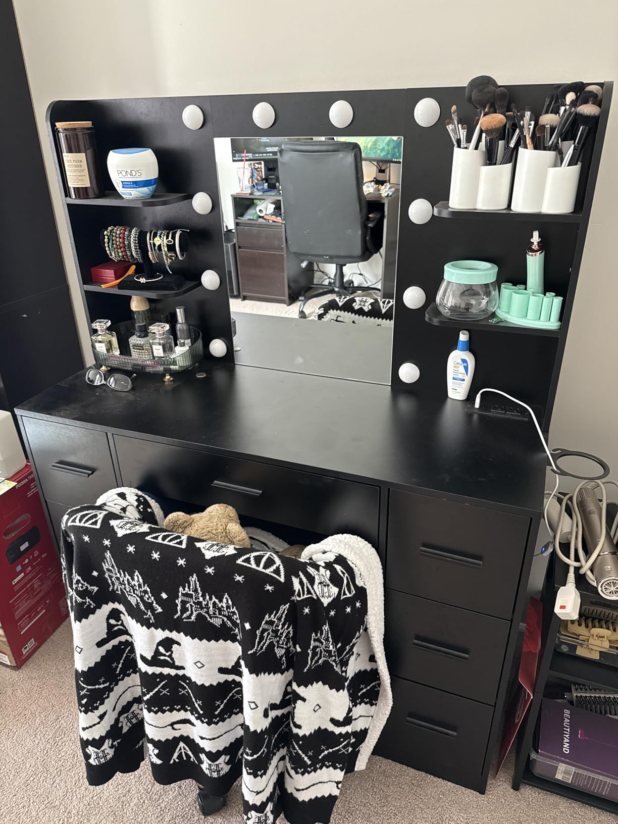 Furmax Vanity Desk with Mirror, LED Lights and Power Outlet Makeup Vanity Table with 7 Drawers and 6 Storage Shelves Dressing Table for Bedroom Dressing Room (White) customer photo 1