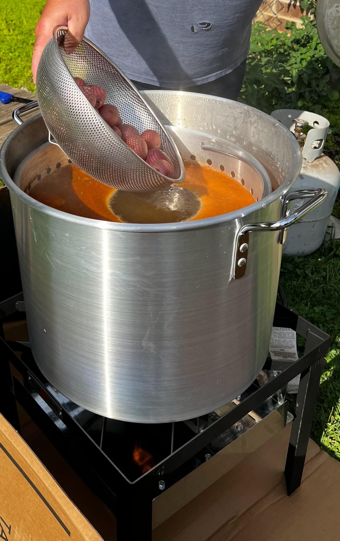 Gas One Seafood Boil Kit with Propane Burner, Propane Regulator, 60Qt Pot with Basket - Heavy Duty Construction Seafood Boil Pot for Outdoor Cooking - Easy to Clean and Durable Crab Boil Pot customer photo 1