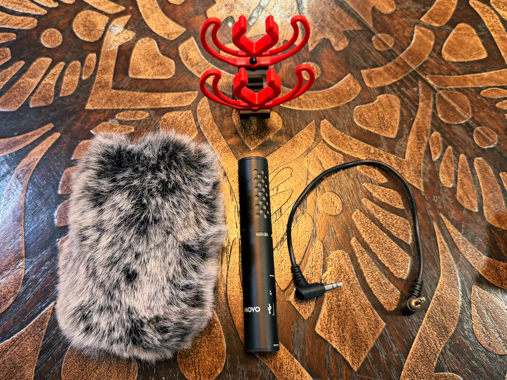Movo X1-Mini Video Shotgun Mic for Camera - Supercardioid 3.5mm/USB-C Analog/Digital Camera Microphone for DSLR, iPhone and Android Smartphones customer photo 1