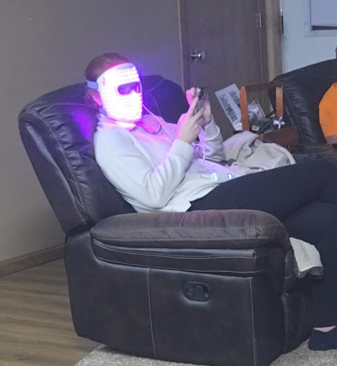 iRestore LED Face Mask for Youthful Skin, Red Light Therapy for Face, Red, Blue & Infrared Therapy for Wrinkles, Fine Lines, Dark Spots with 360 LEDs customer photo 2