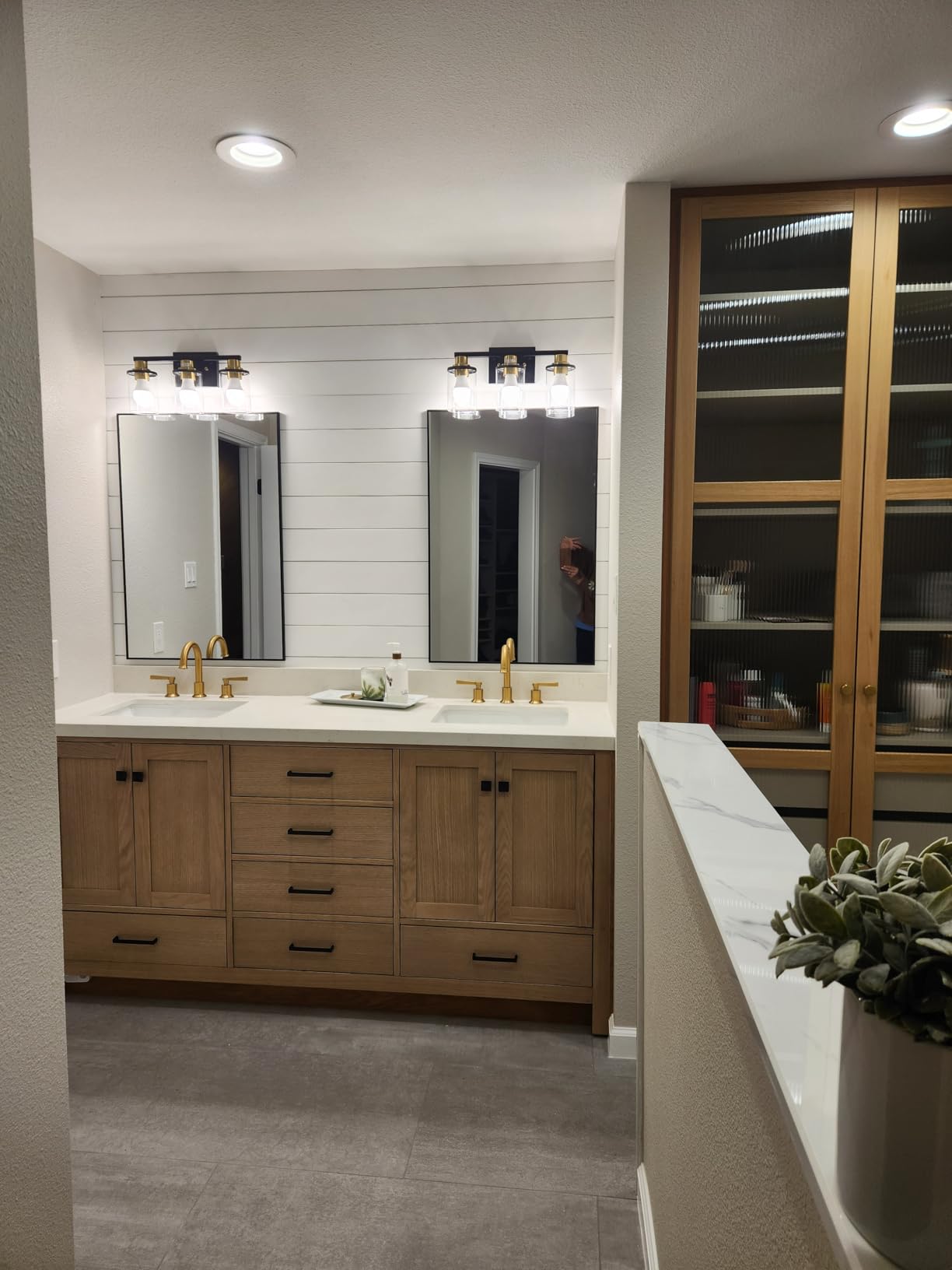 ARIEL Cambridge 72-inch Bathroom Vanity with Sink, Solid Wood, 1.5-inch Carrara White Quartz Countertop, Double Rectangular Porcelain Sink, 4 Soft Closing Doors, 6 Dovetail Drawers, White Oak customer photo 1