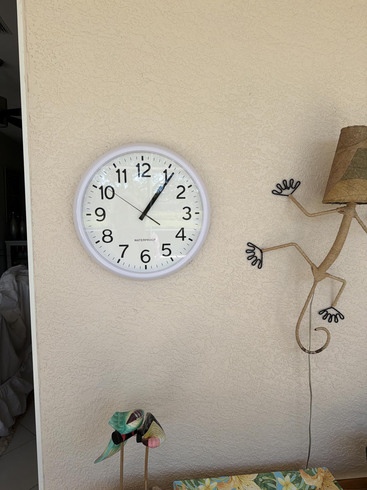 Caysie 16 Inch Sealed Large Outdoor Clock Waterproof, Silent Battery Operated Weatherproof Wall Clocks for Pool Patio Outside Home (Black) customer photo 1