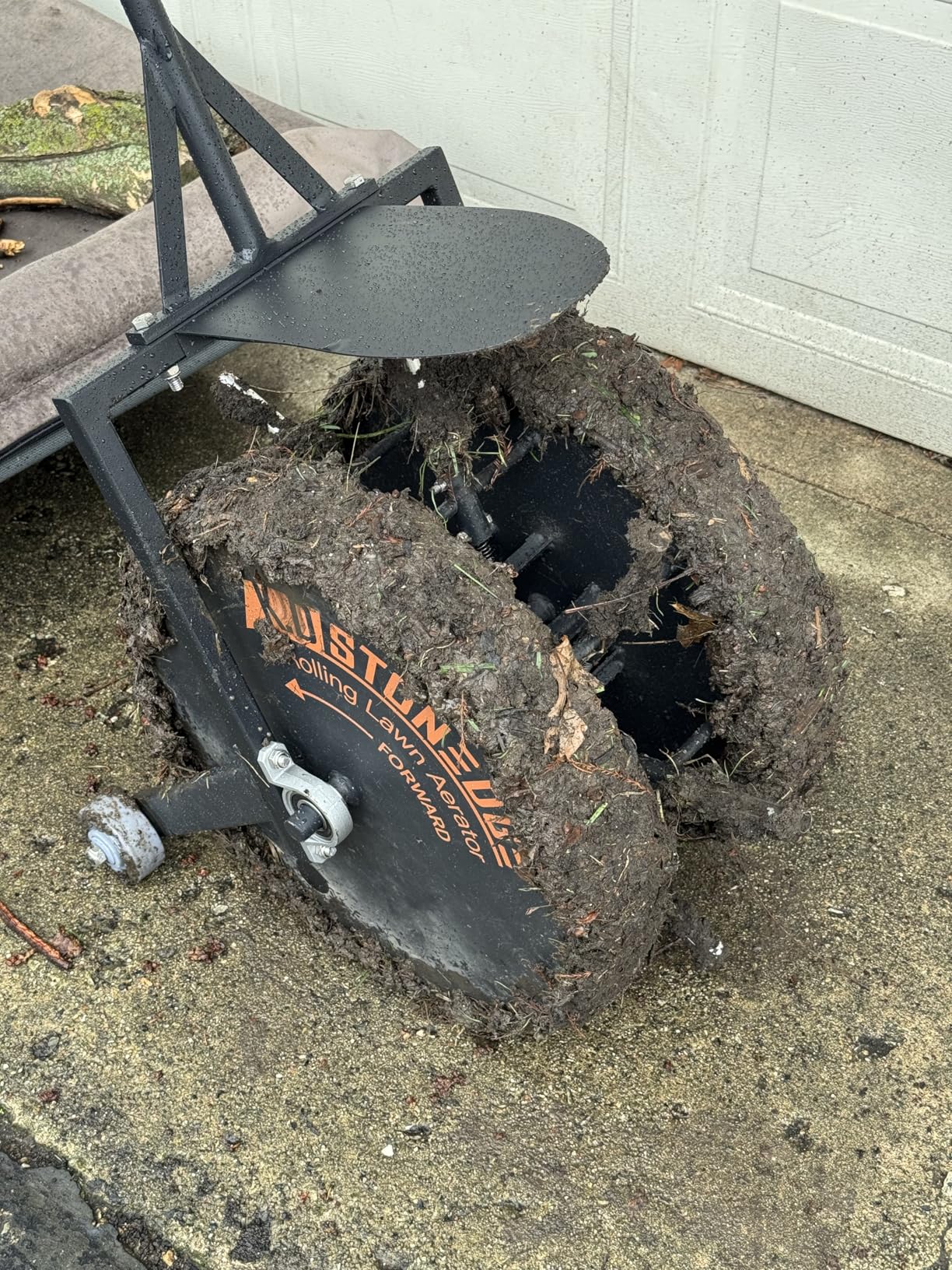 Patented Rolling Lawn Coring Aerator Yard Grass Pulling Plugs Manual Aeration Tool Push Roller Rotary Compacted Garden Soil Loosening customer photo 1
