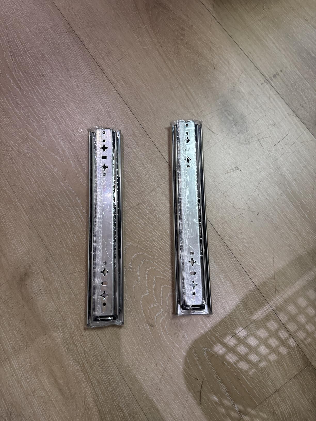 Heavy Duty Drawer Slides, 40 Inch, 300 lb Load Capacity, Side Mount, Full Extension, Ball Bearing customer photo 1